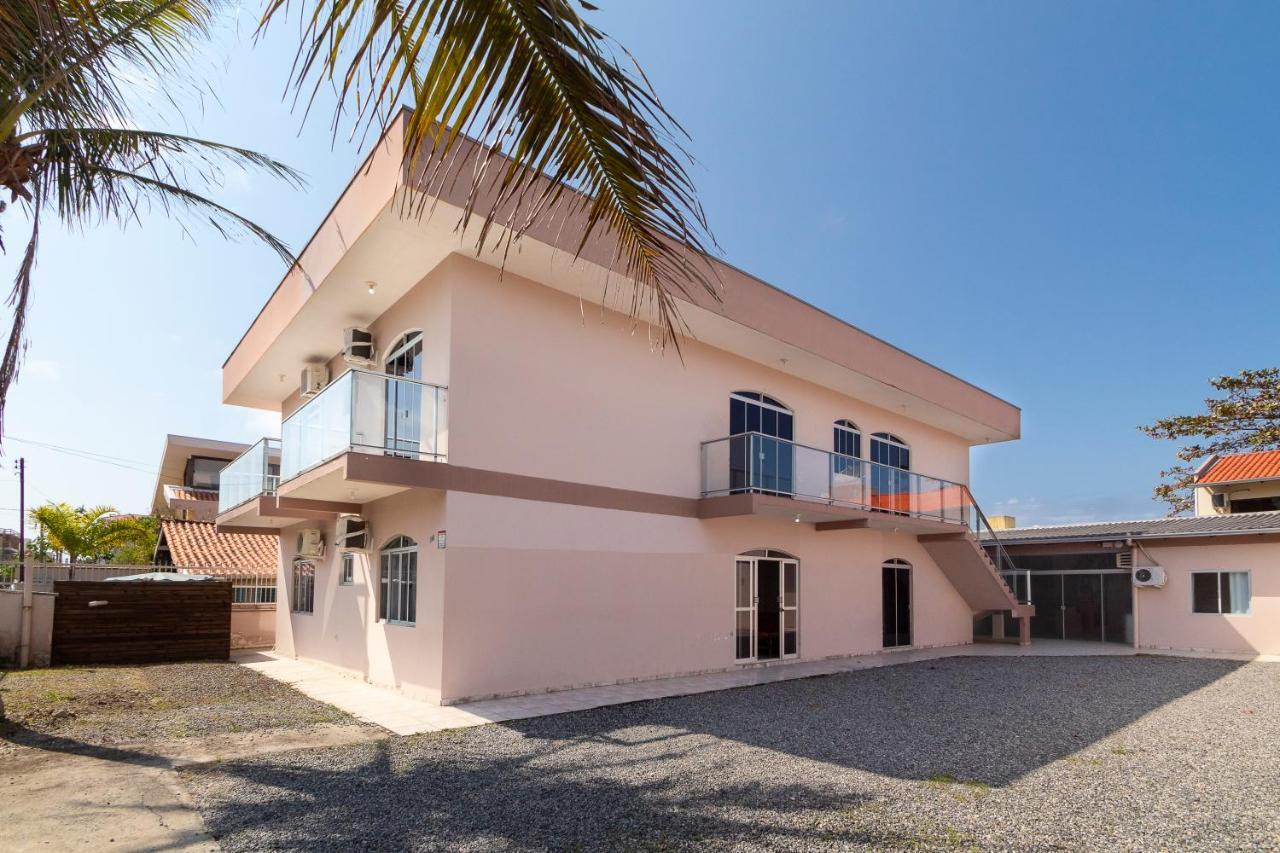 Residencial Ipe Amarelo Apartment Bombinhas Exterior photo